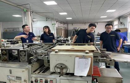 Hyundai (Jiangsu) Construction Machinery Co., Ltd. відвідує завод Headman